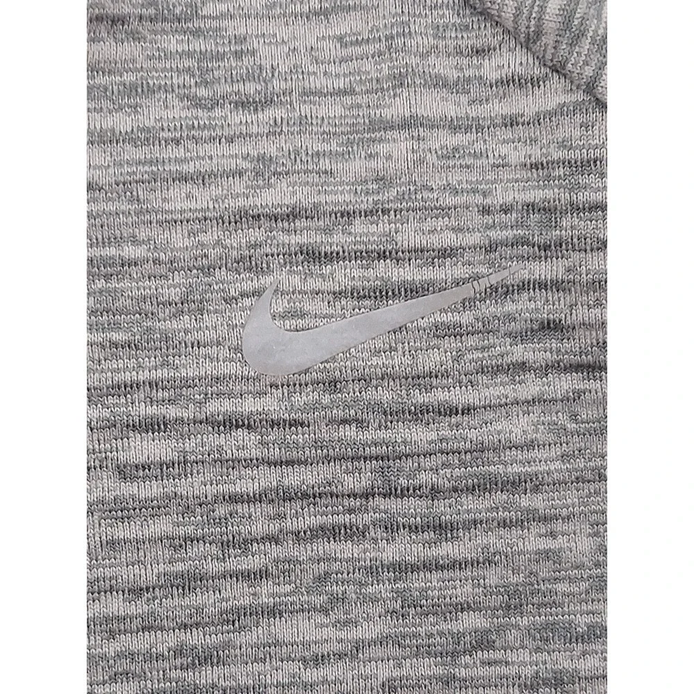 Nike running top